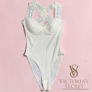 Vintage 90’s Victoria’s Secret Gold Label Lace Racerback Bodysuit Ivory Bridal M